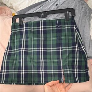 Sincerely Jules plaid green and navy blue mini skirt size small
